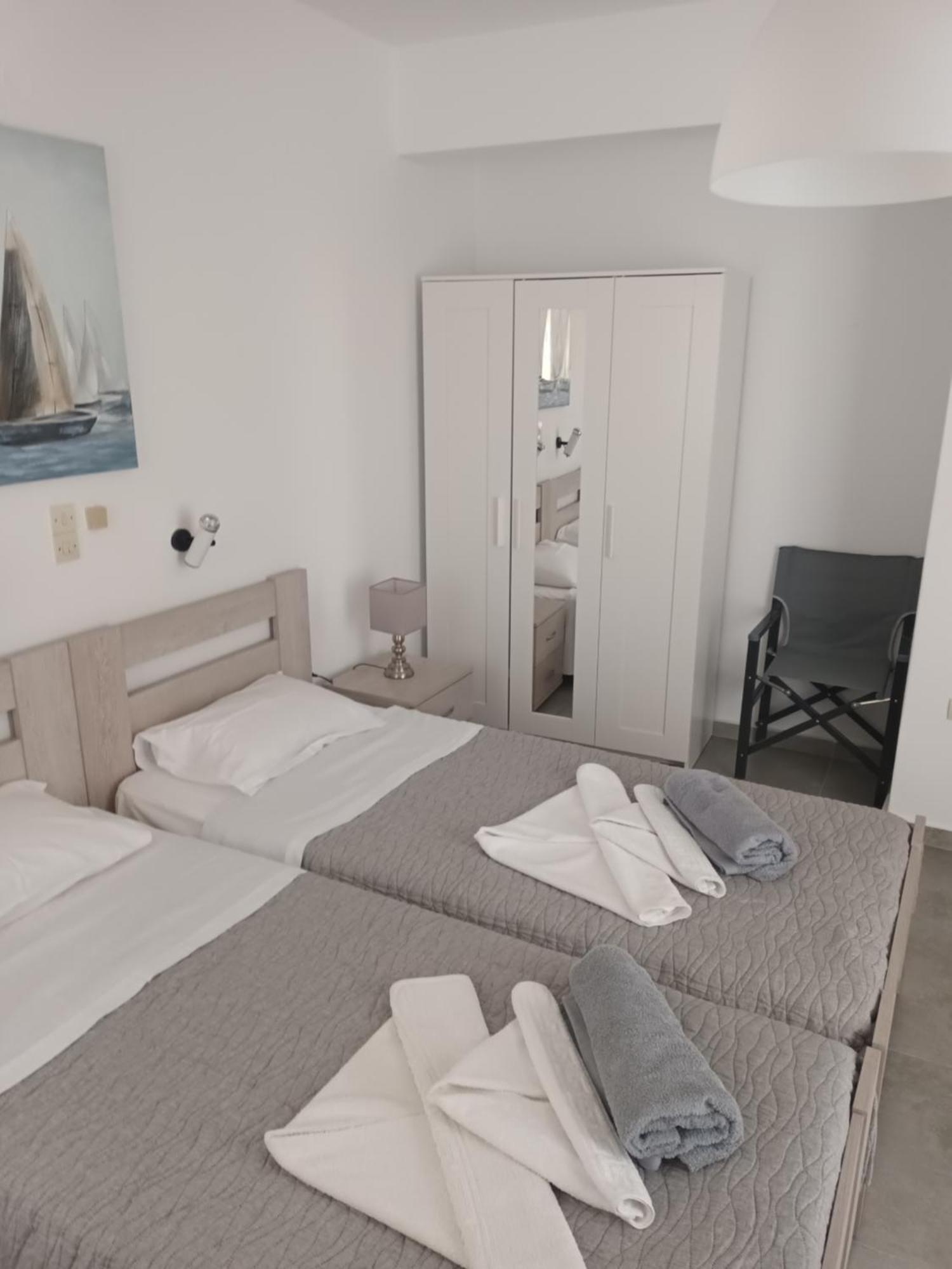 Holidays In Paros Alikí